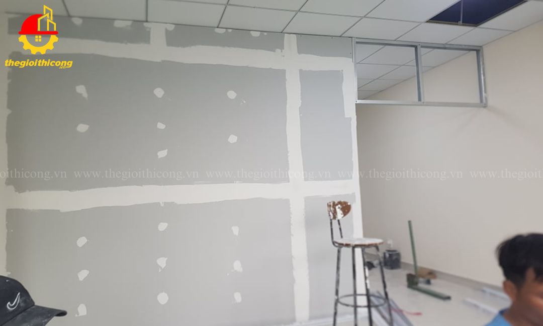 làm vách thạch cao