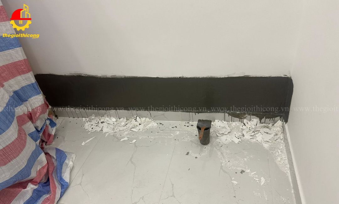 chống thấm chân tường