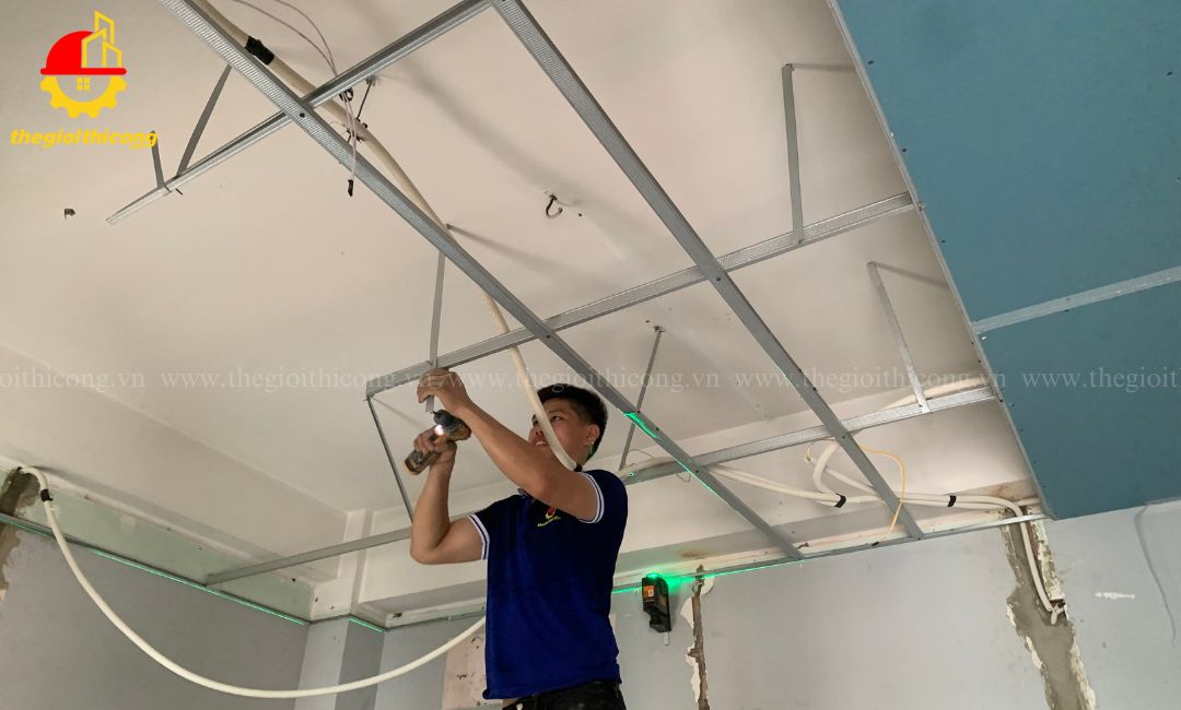 thi công trần thạch cao