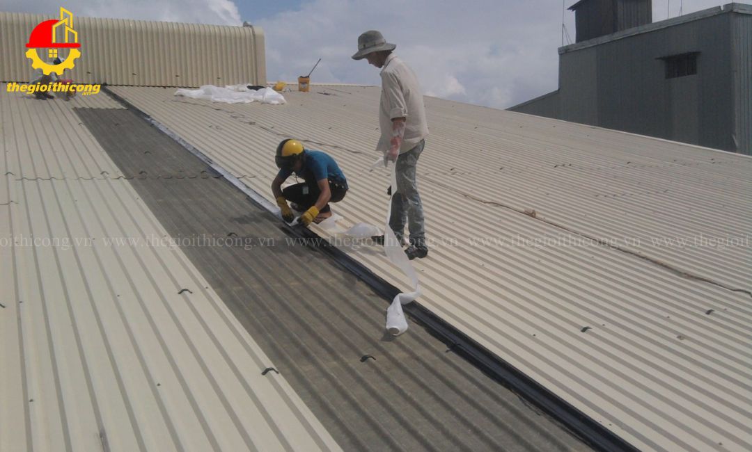 sửa chữa mái tôn