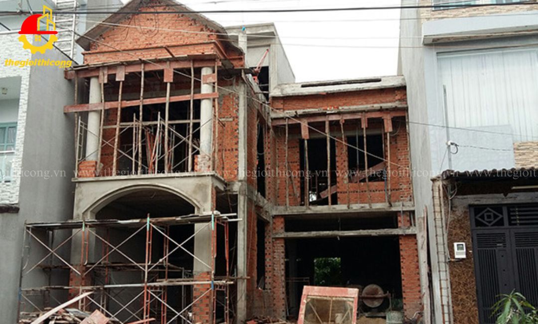 xây nhà phần thô