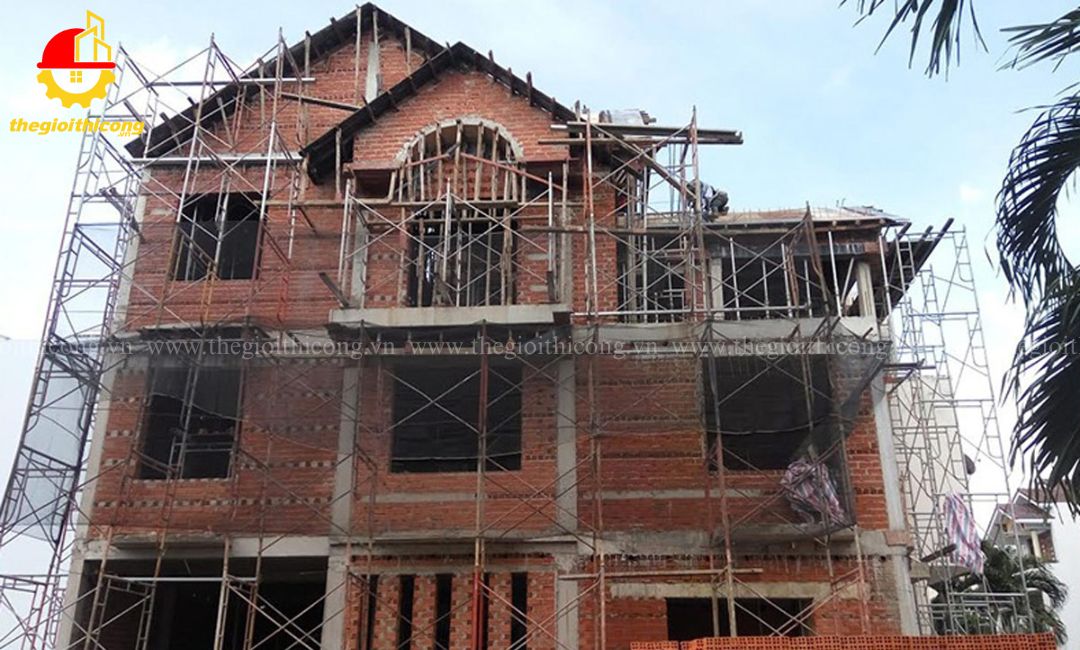 xây nhà phần thô