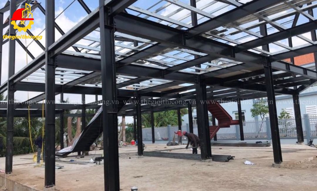 xây nhà tiền chế