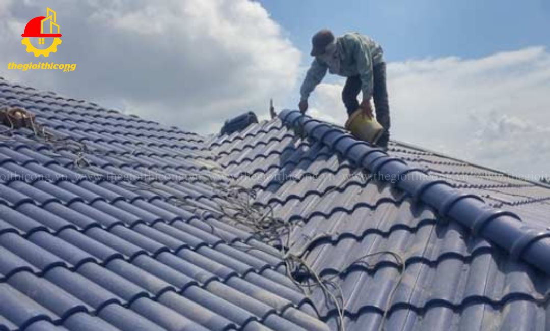 chống dột mái ngói